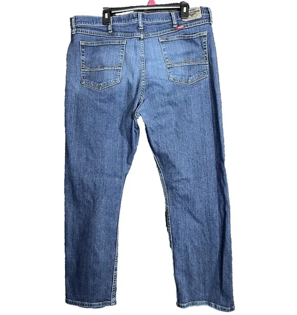 Wrangler Jeans Mens Size 40x32 Blue Relaxed Boot Cut Premium Quality Denim - Picture 3 of 13